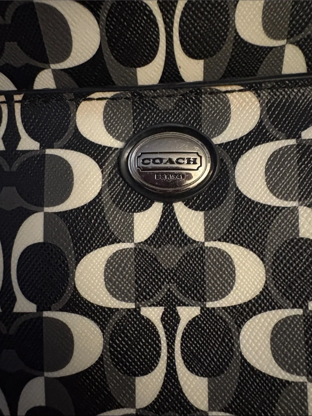 NWOT RARE Coach PEYTON DREAM Signature Black and Cream Crossbody Bag